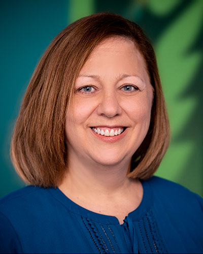 Headshot of Bonnie Fryzlewicz, RN, MN, NE-BC, Vice President, Patient Care and Chief Nursing Officer