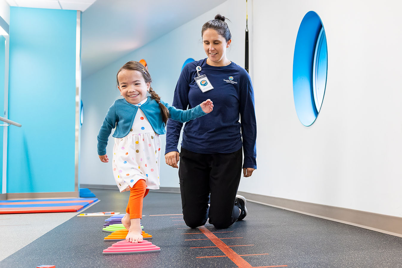 A doctor inspects a patients gait