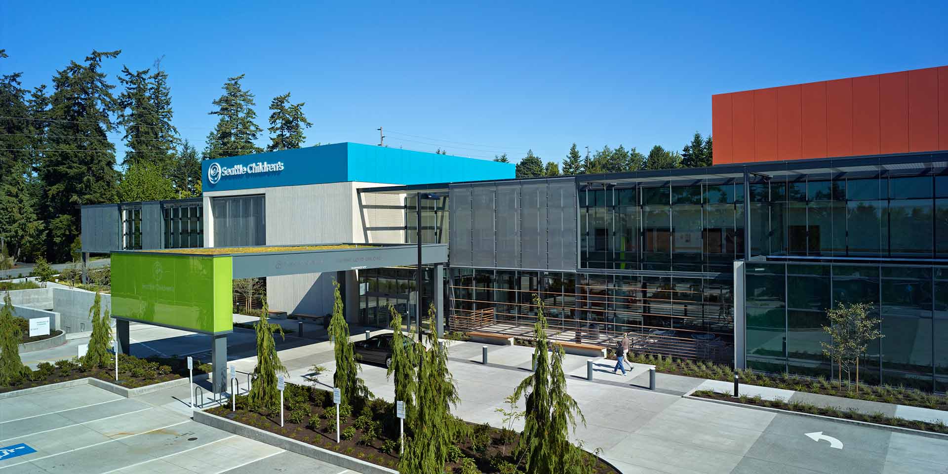 Exterior view of Seattle Children's Bellevue Clinic and Surgery Center