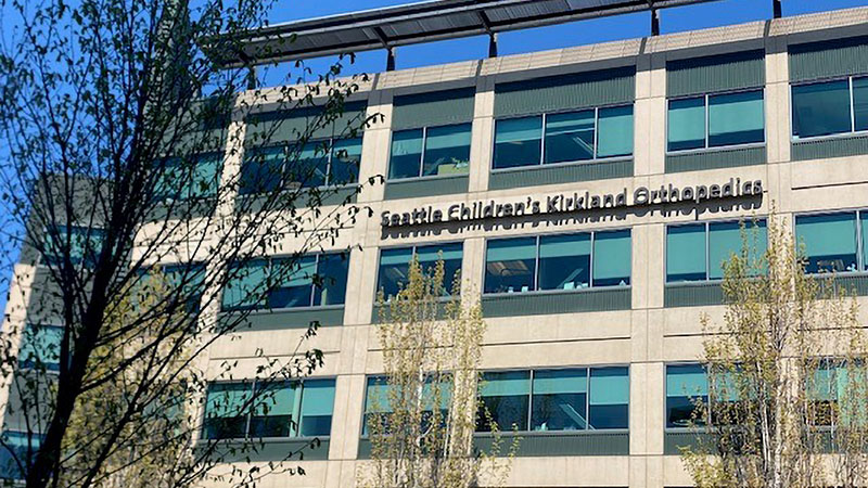 Exterior of Kirkland Orthopedics