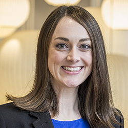 Headshot of Stephanie Kraft