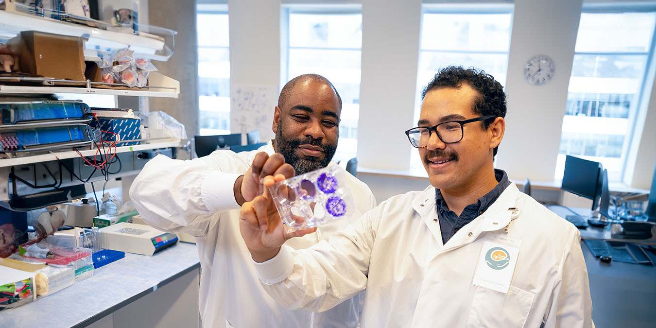 L-R: Drs. Myron Evans and Stephen Carney