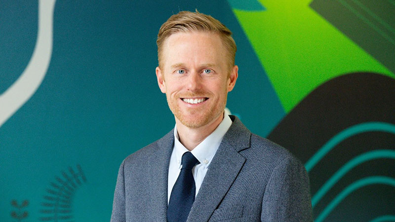 Dr. Eric Coon