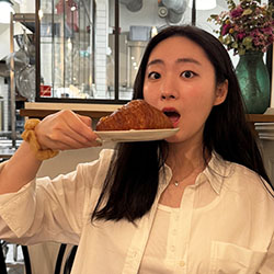 Eunice Lee 